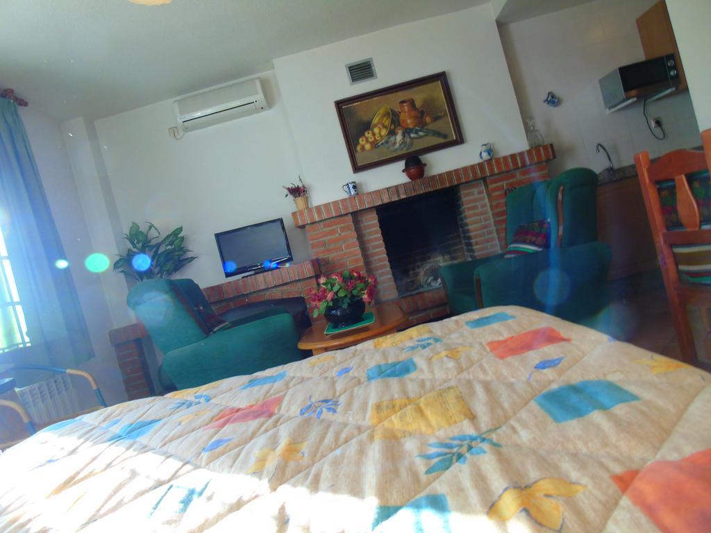 Apartamentos Turisticos Cumbres Verdes La Zubia  Room photo