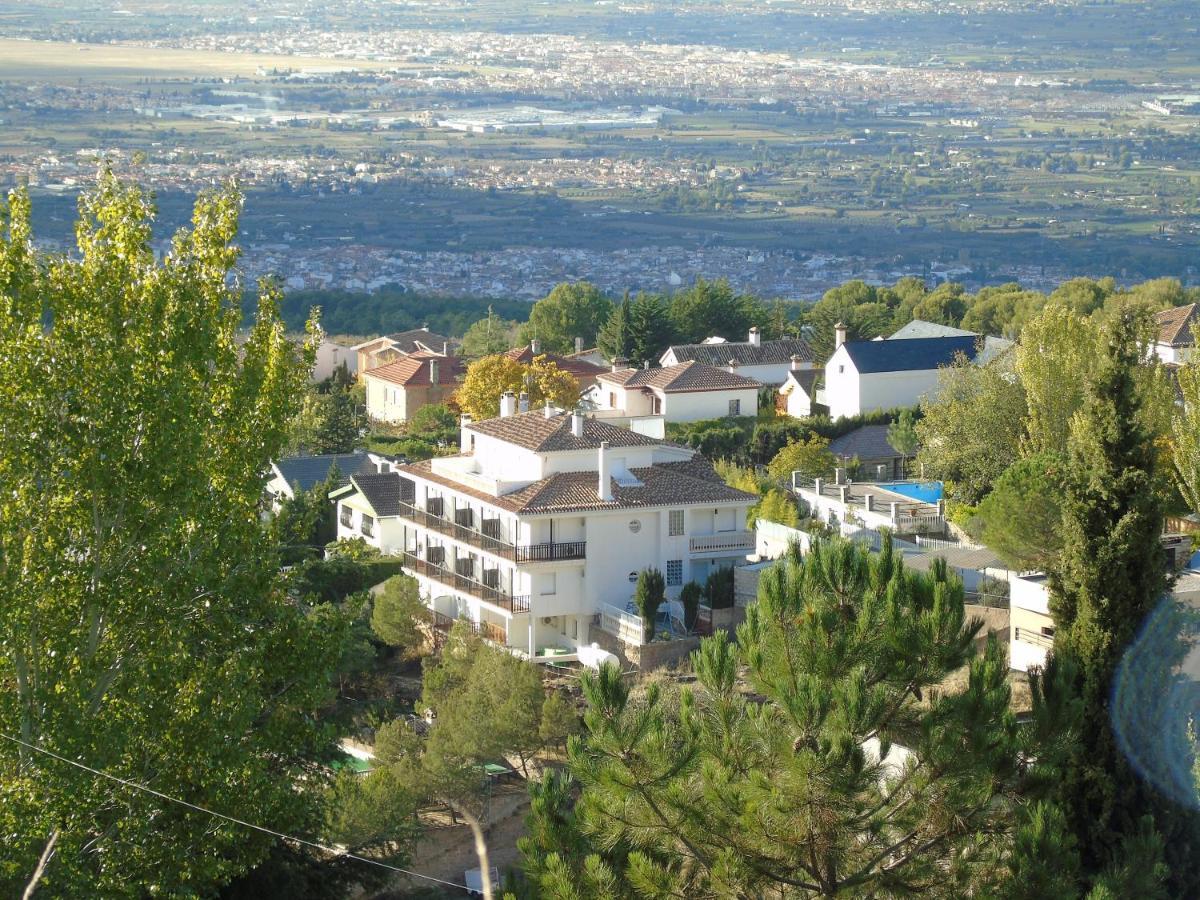 Apartamentos Turisticos Cumbres Verdes La Zubia  Exterior photo
